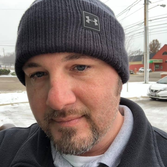 Meet your Posher, David - Picture 1 of 1